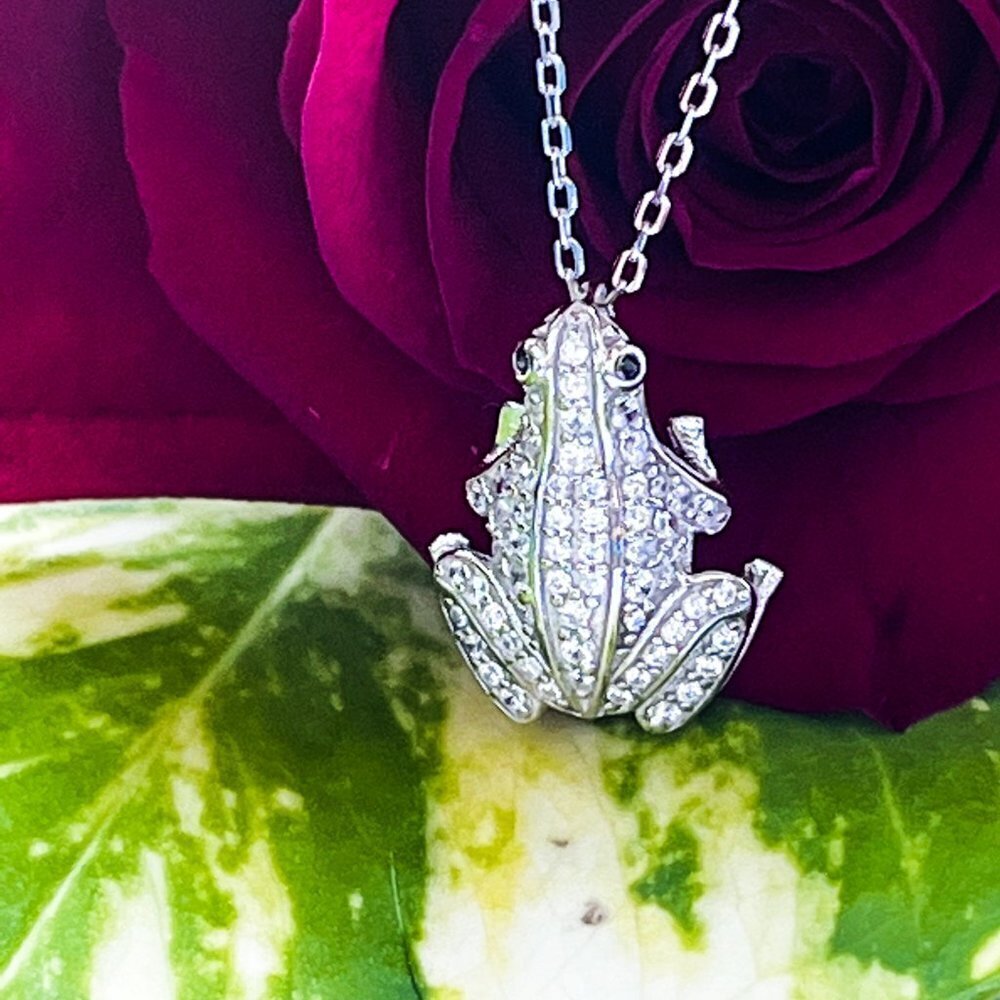 NWOT Tiny Frog  Sterling Silver Rhodium P. Necklace with CZ 16" w 2" Extension.